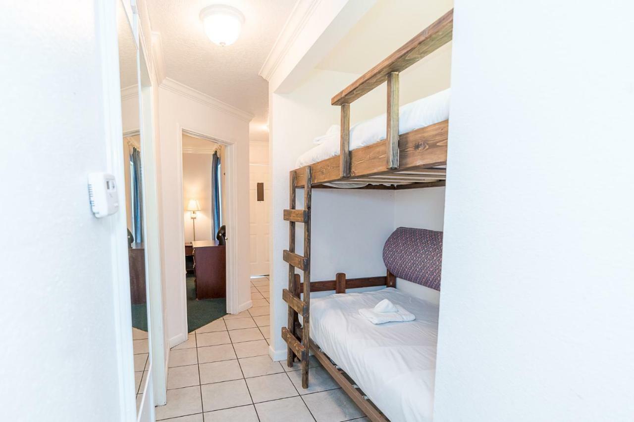 Cozy Value Beach Condo Galveston Exterior photo
